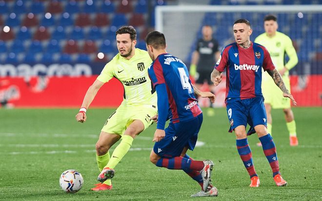 劲敌对战：巨星之间的较量谁能胜出的简单介绍