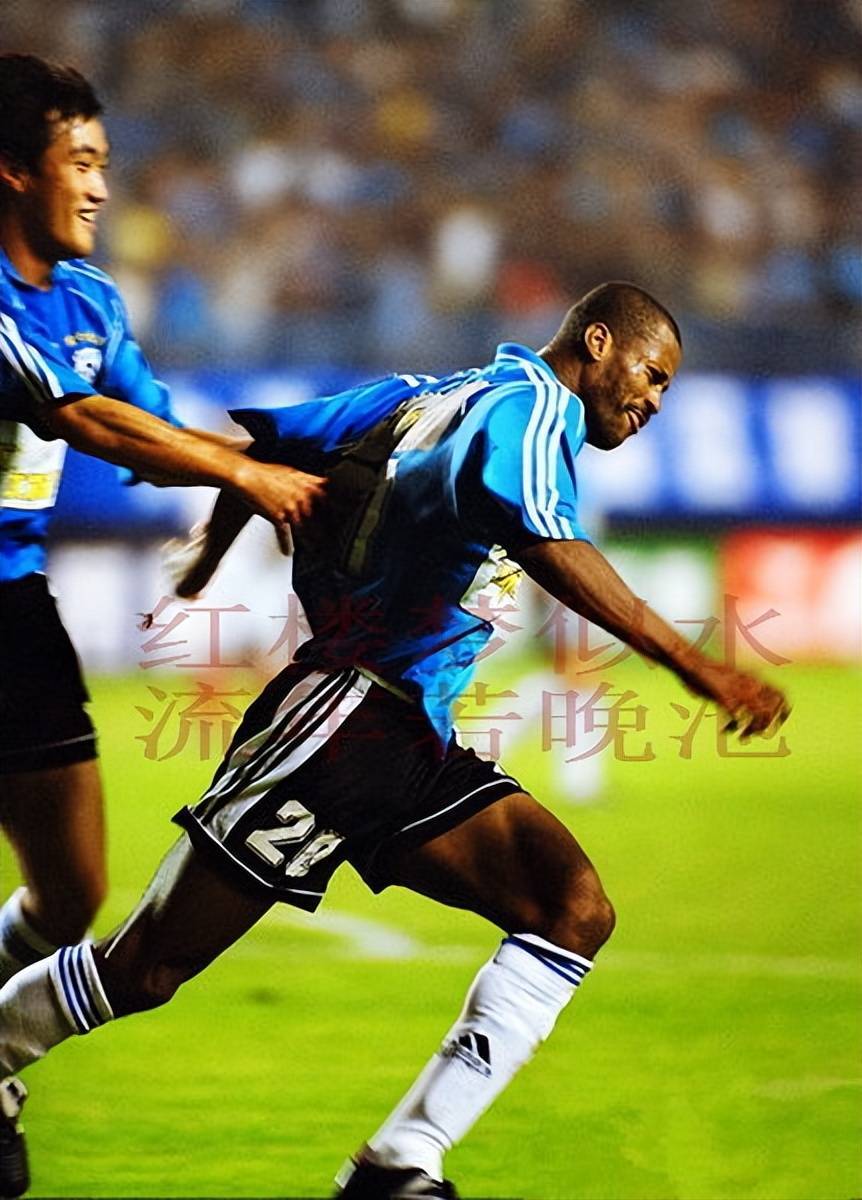 大连实德迎战劲敌，全力抗衡的简单介绍