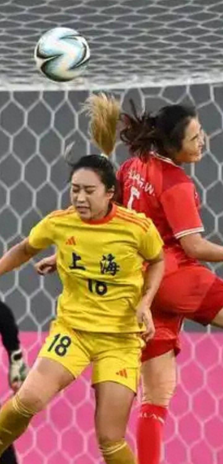 关于女足比赛全场：现在立即直播中！的信息