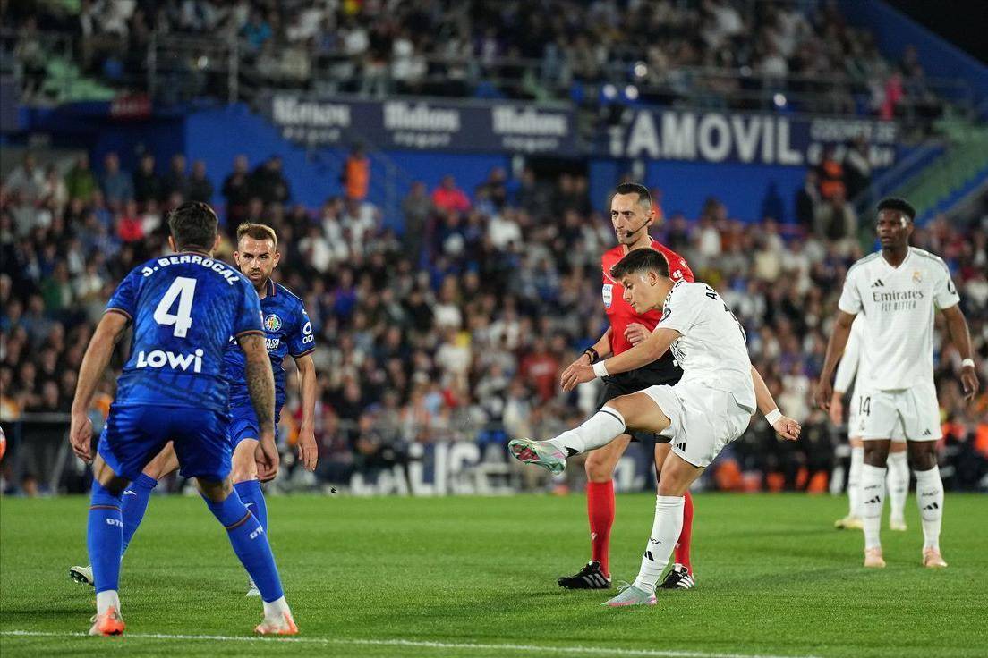 塞维利亚主场失利，欧冠梦或告终的简单介绍